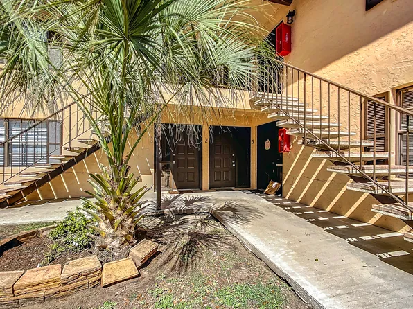 6235 SE 112th St #2, Belleview, FL 34420