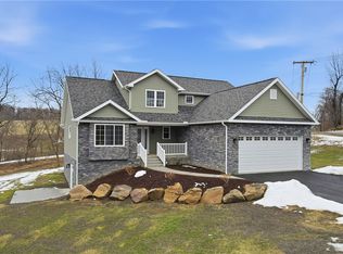 5149 Watters Rd, Lower Burrell, PA 15068