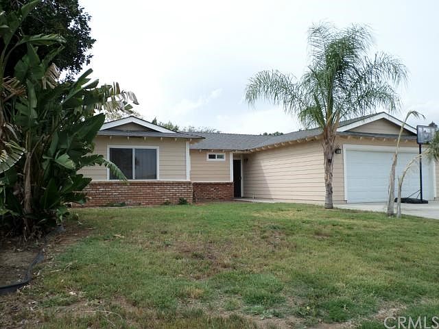 1st image of 32587 Machado St