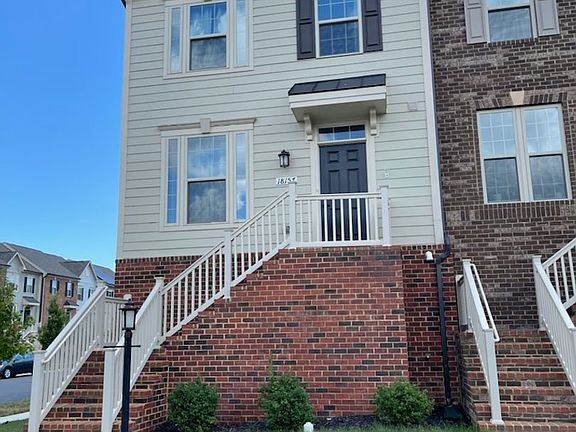 3rd image of 18157 Red Mulberry Rd