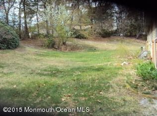 12 Juniper St, Dumont, NJ 07628