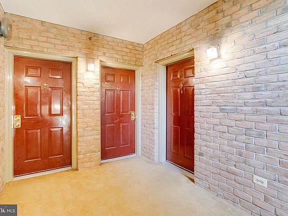 4th image of 2 Banyan Wood Ct APT 204