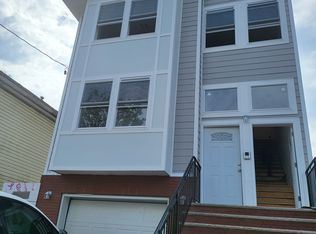 415 S 7th St FLOOR 1, Newark, NJ 07103