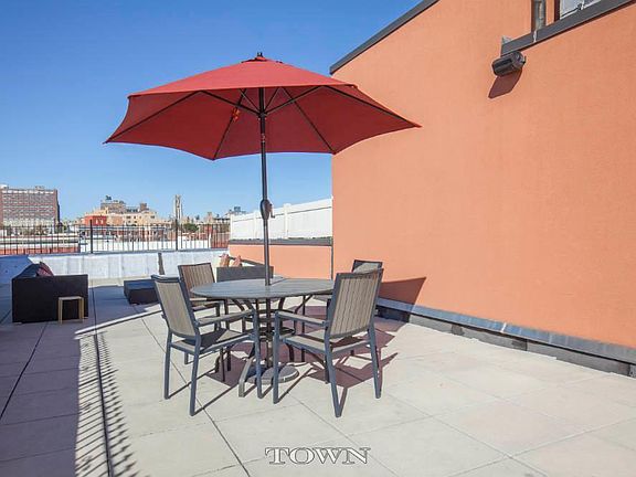 3rd image of 159 W 118th St APT 2F