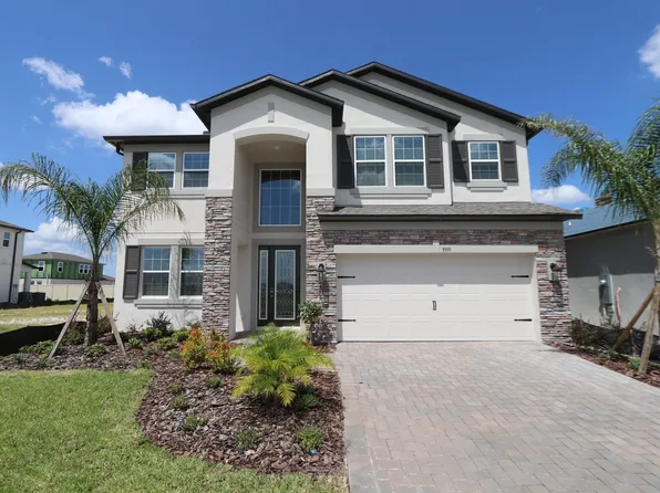 5599 Freesia Dr, Lakeland, FL 33811