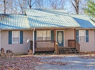 47 Navaho Way, Ellijay, GA 30540
