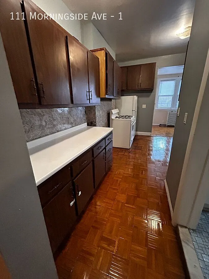 3 bed, $2,600 — Photo 2