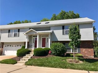 3017 Crown Dr, Saint Peters, MO 63376