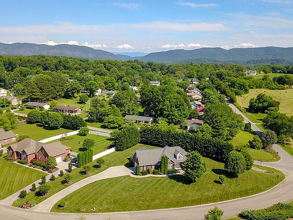 4th image of 3709 Andrew Boyd Dr