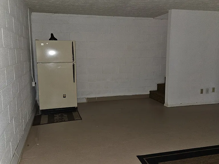 105 E Lincoln St #1-I-1 — Photo 21