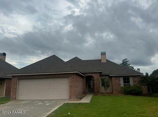 202 Peak Run, Youngsville, LA 70592