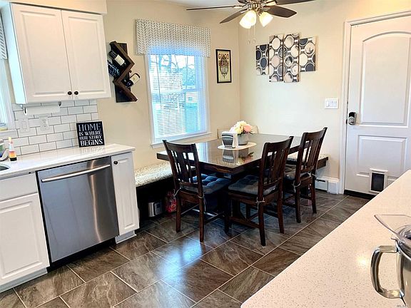 4th image of 15 Juniper Ave