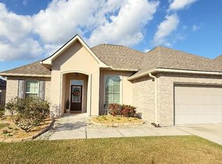 20151 Carolina Ct, Ponchatoula, LA 70454