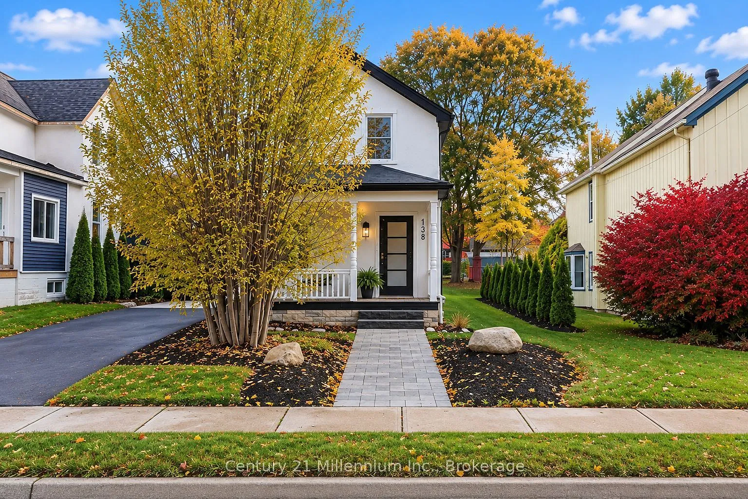 3 bed, $4,000 — Photo 2