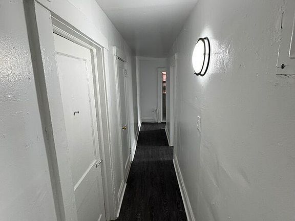 3rd image of 160 Palisade St #2