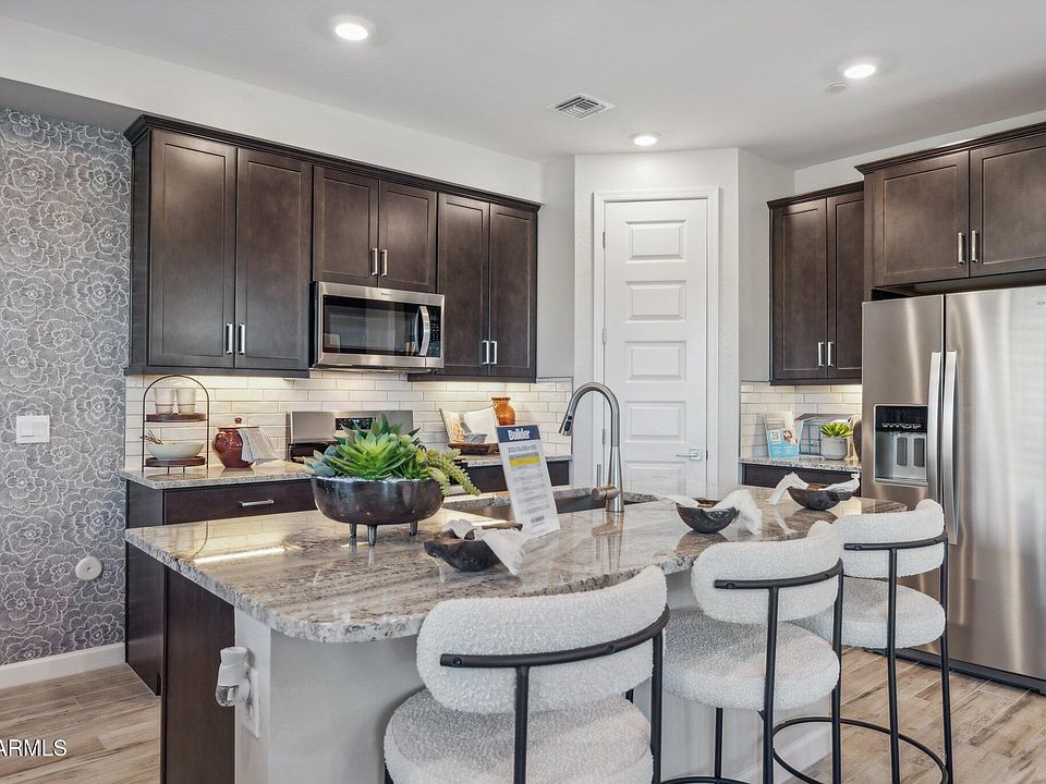 1st image of 5821 E ZACHARY Drive