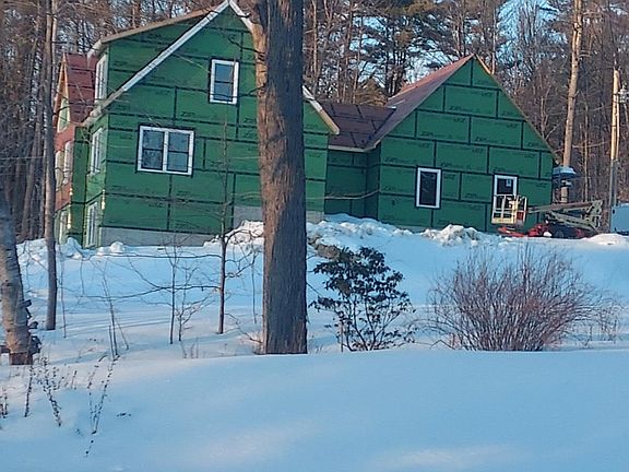 4th image of 16 Burdett Road