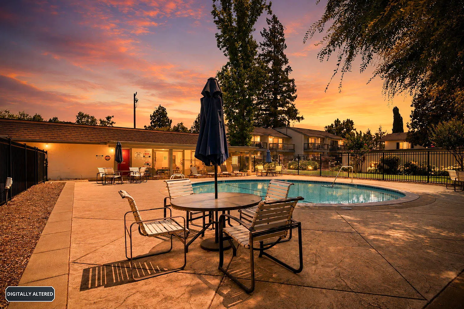 2 bed, 890 sqft, $2,400 — Photo 3