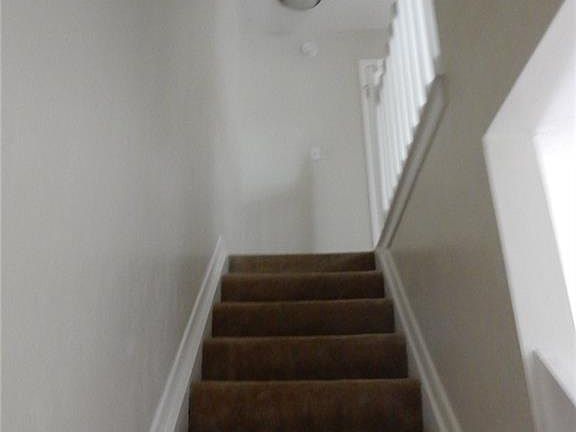 4th image of 428 Benlea Cir
