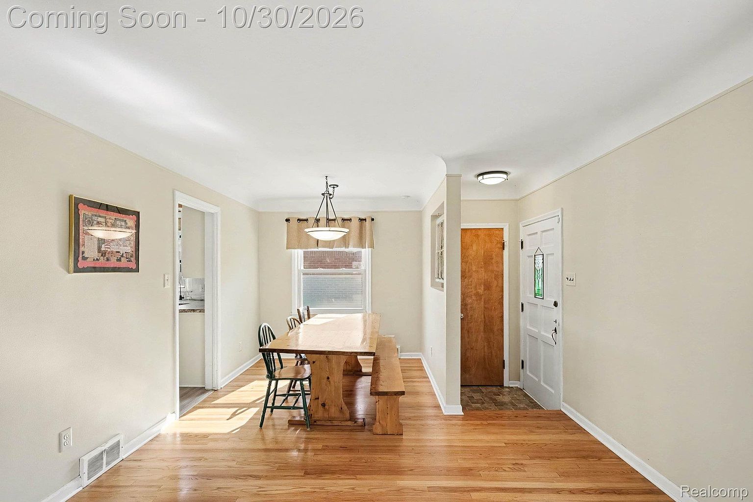 15510 Fox St, photo 3