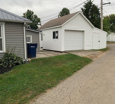 2nd image of 524 Brice Ave