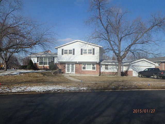 1st image of 10517 Laramie Ave