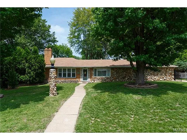 36 Flamingo Dr photo 1