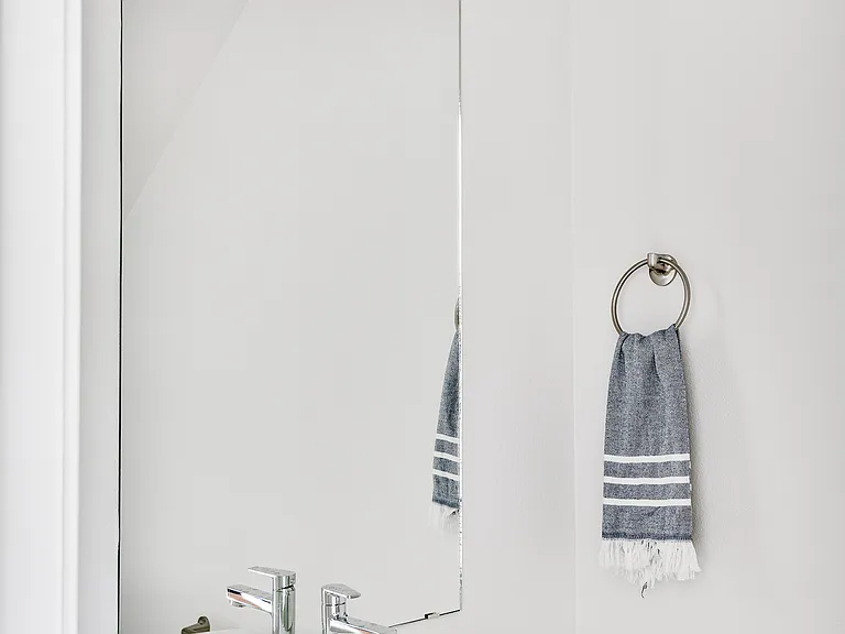 Highline Village Townhomes II — Photo 18