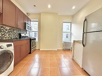 Rented by Doorway NYC, LLC