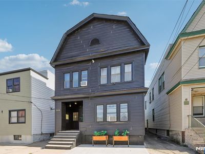 344 Danforth Ave, Jersey City, NJ, 07305