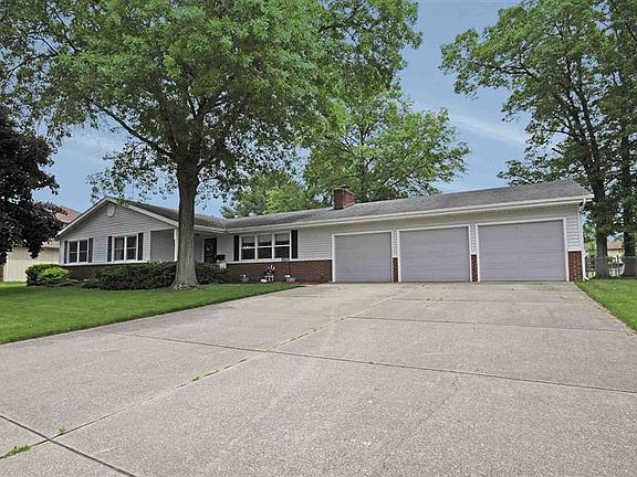 2nd image of 52190 Brookview Ct
