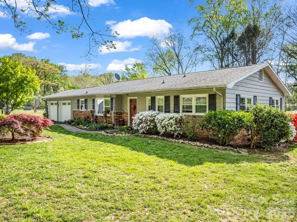 120 Warrior Dr, Tryon, NC 28782