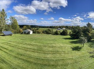 5271 Spear St, Shelburne, VT 05482