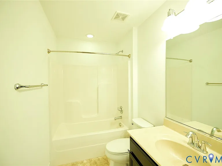 11458 Hayloft Ln — Photo 48