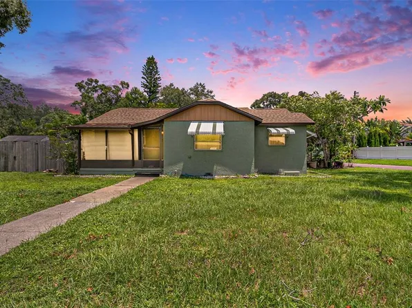 6401 Hobson St NE, Saint Petersburg, FL 33702