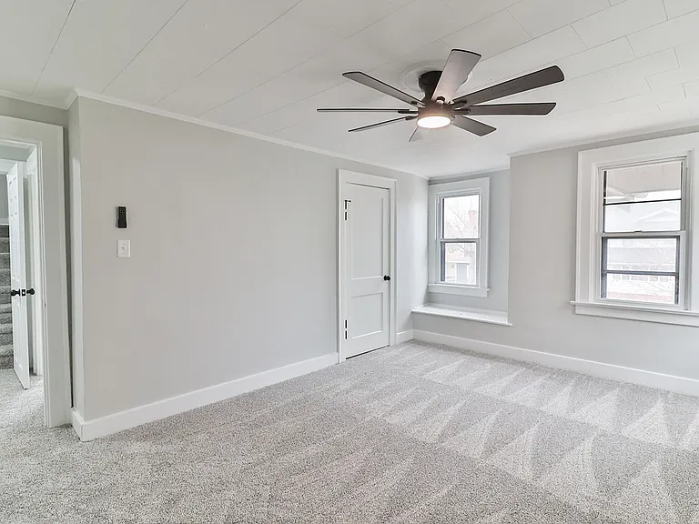 343 S Charles St — Photo 23