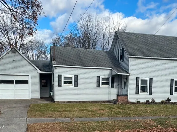 24 LaClaire Street, Hudson Falls, NY 12839