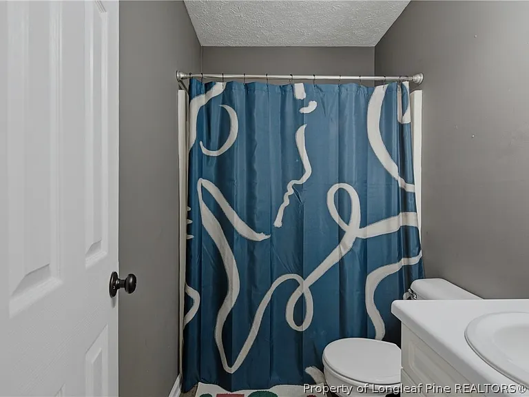 2130 Hull Rd — Photo 33