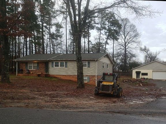 2nd image of 4126 Graceway Dr
