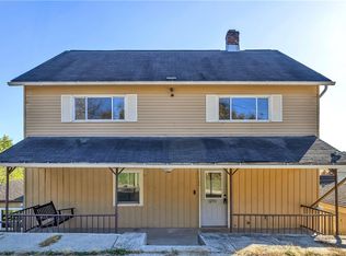 1251 Patton Dr, Russellton, PA 15076