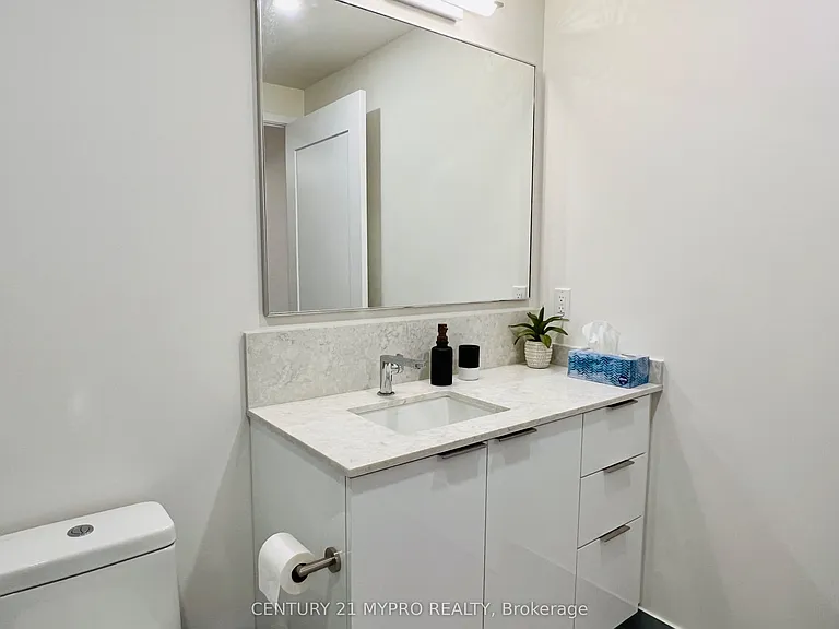 28 Freeland St #803 — Photo 29