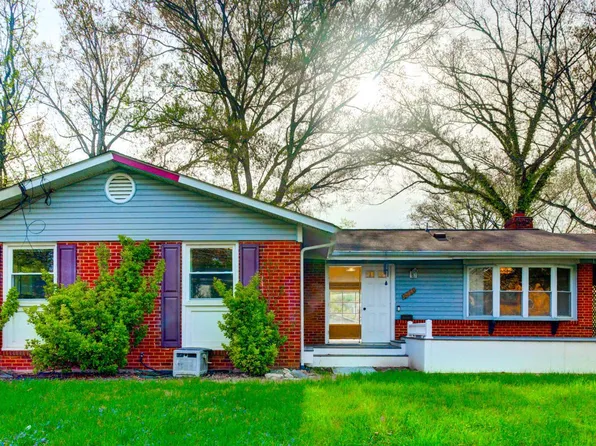6628 Adrian St, Hyattsville, MD 20784
