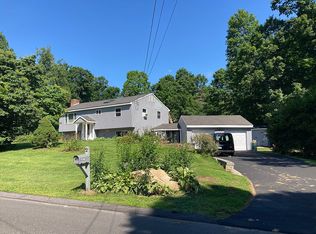 52 Overlook Dr, New Milford, CT 06776