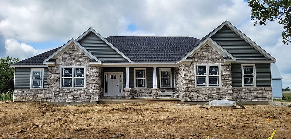 1st image of 3381 S County Road 450 W