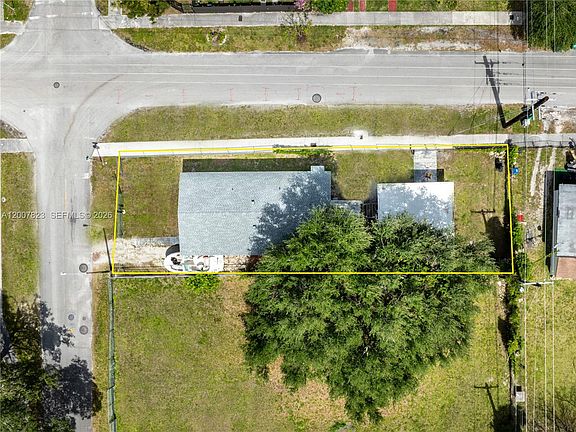 3rd image of 2406 NW 67th St