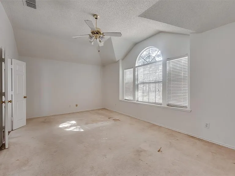 2909 Gatineau Ct — Photo 17