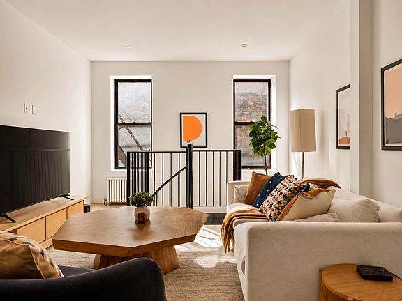 2nd image of 753 9th Ave APT 3C