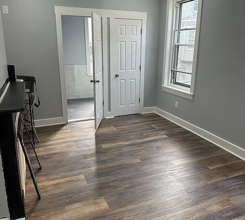 3rd image of 2030 N Carlisle St