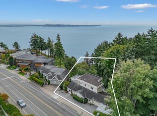 14104 Marine Dr, White Rock, BC V4B1A7