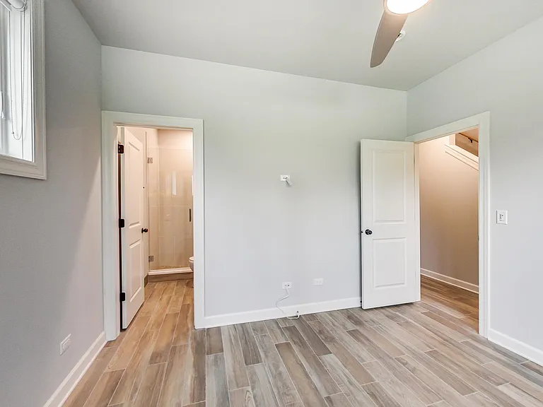 6115 S University Ave #6 — Photo 24